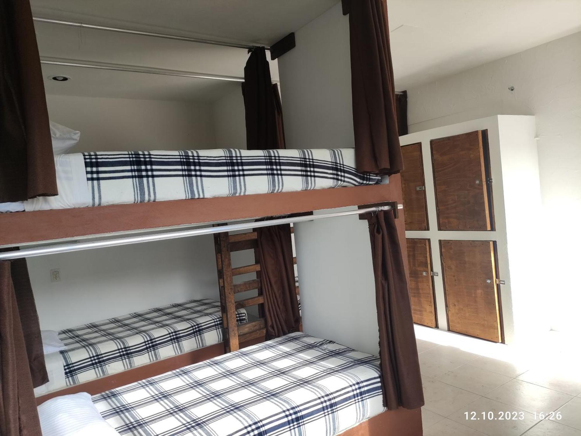The All Inclusive Hostel - Food, Drinks And Transportation To The Beach And Cenotes Тулум Номер фото
