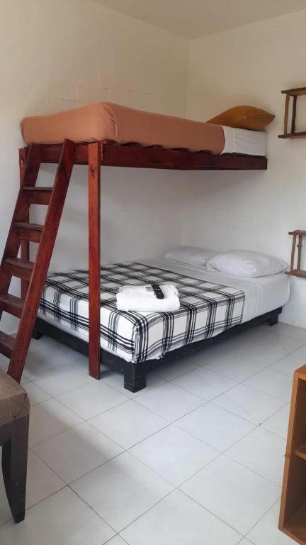 The All Inclusive Hostel - Food, Drinks And Transportation To The Beach And Cenotes Тулум Номер фото